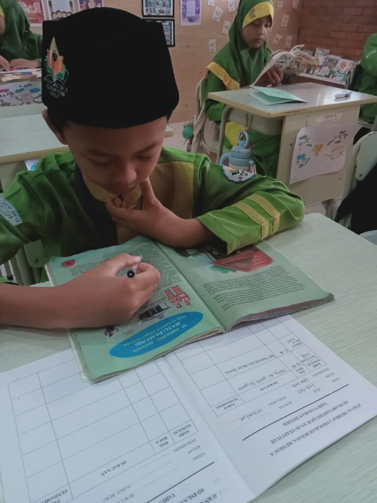 literasi kelas 5 al fath
